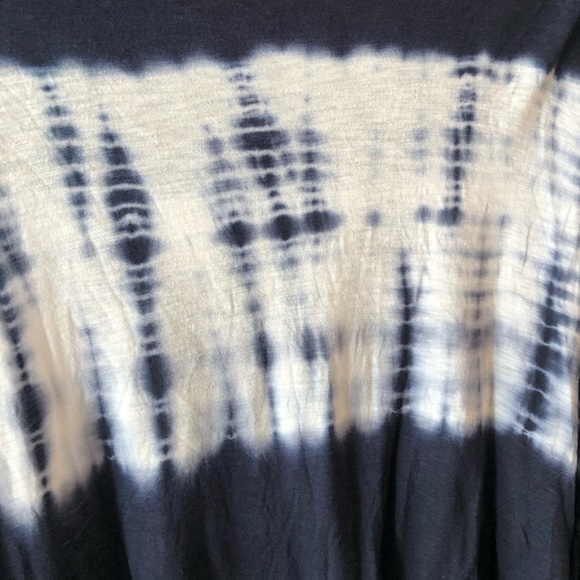 Show me your Mumu blue tye dye swing top small - Picture 3 of 6